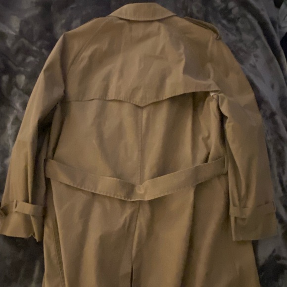 London Fog Tan Coat - Picture 5 of 9